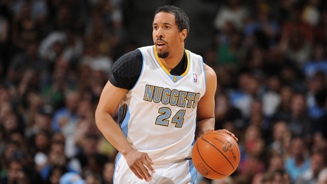 开场的吊环 开场的吊环