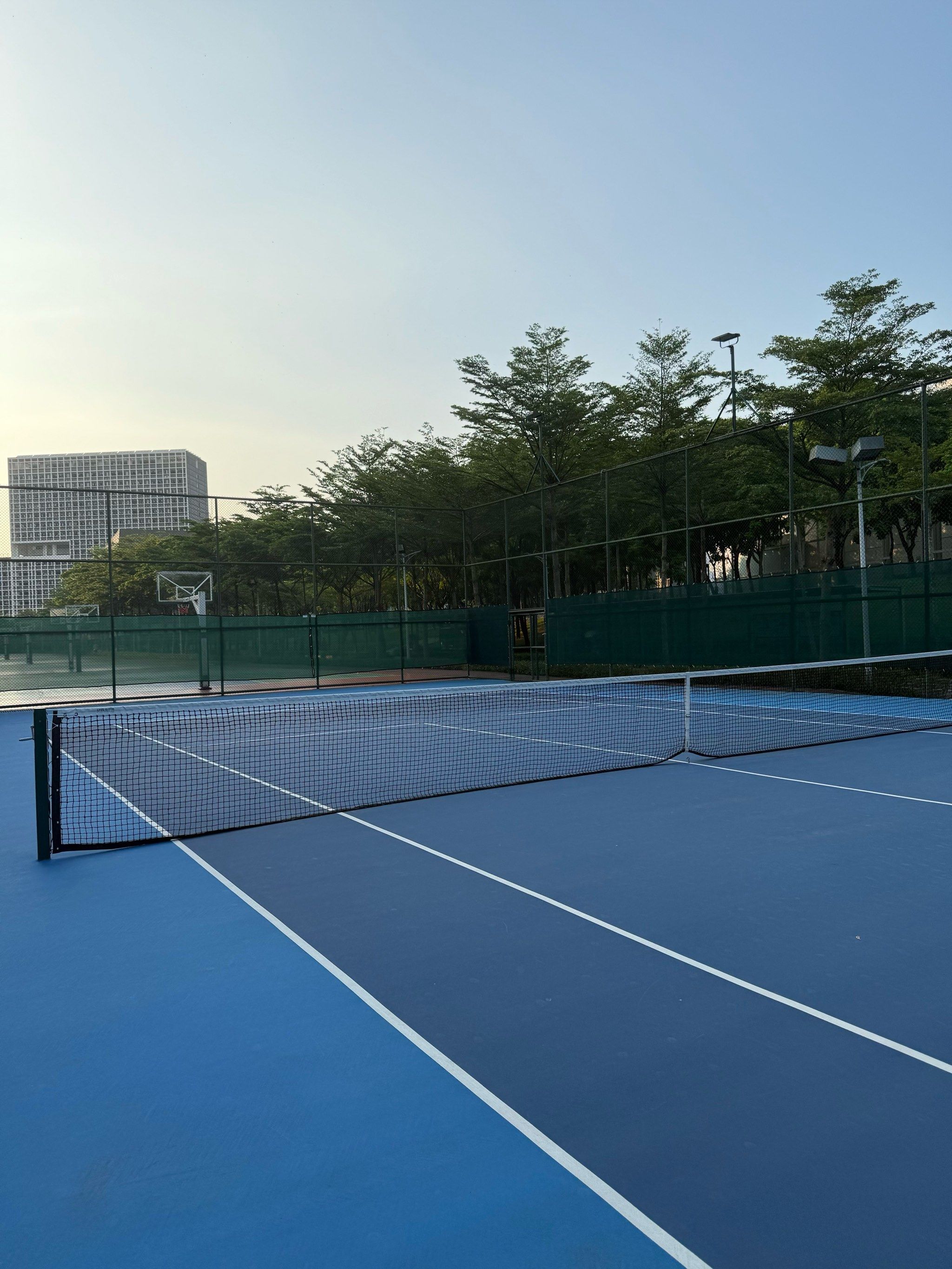 今天凯尔特人客战马刺 霍福德&普理查德因伤缺阵.