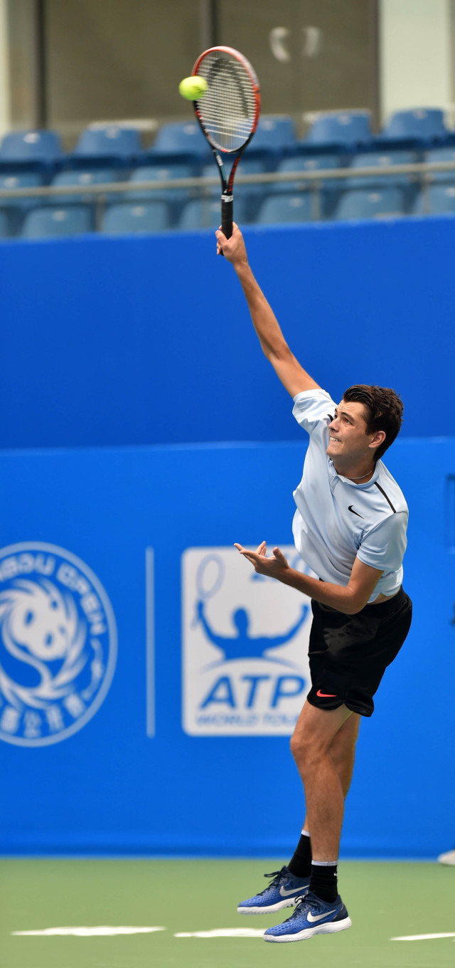 然占据了控 然占据了控