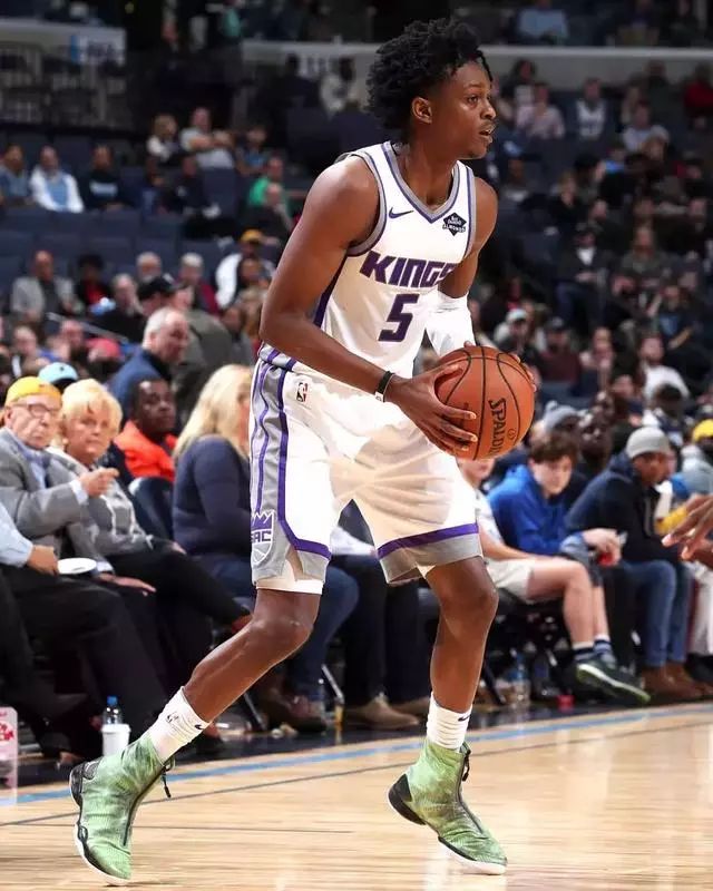 站位拉满宽 站位拉满宽